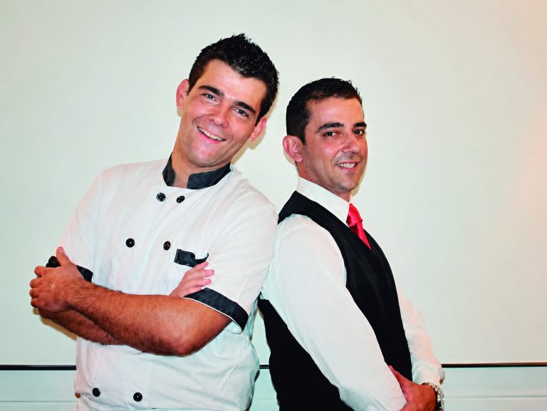 Los hermanos Gómez, fundadores del Grupo Los Gómez