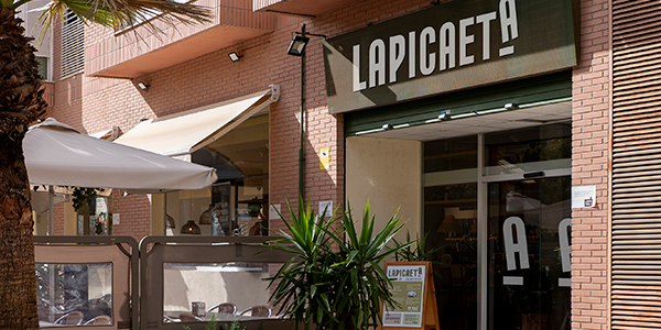Fachada del restaurante La Picaeta